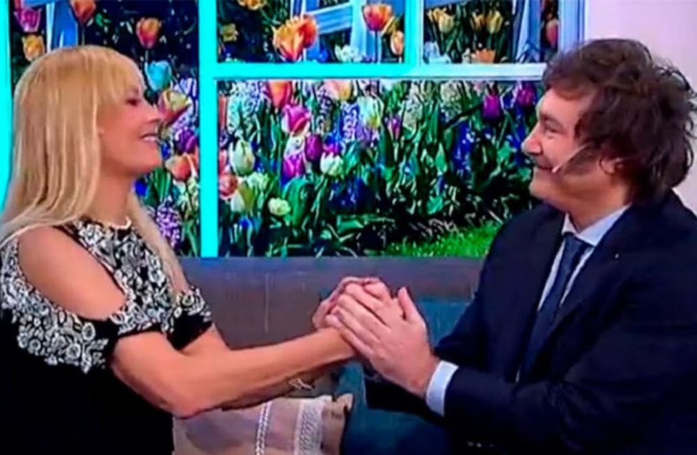 Yuyito González junto a Javier Milei en 2023 (Captura TV)