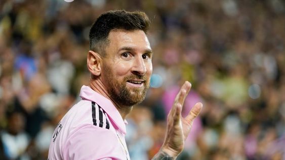 ARCHIVO - El delantero Lionel Messi del Inter Miami durante el partido de la MLS ante Los Ángeles FC, el domingo 3 de septiembre de 2023, en Los Ángeles. (AP Foto/Ryan Sun)