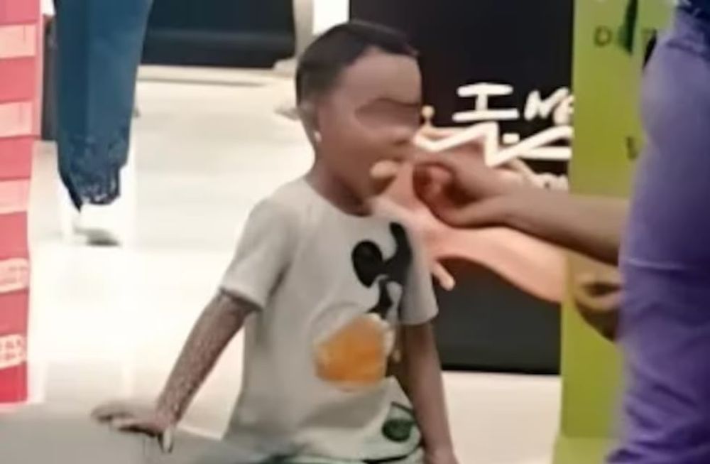 Difundieron una imagen de un niño parecido a Loan Peña.