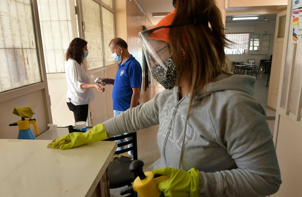 Regresos a las aulas. Cada establecimiento debe organizarse de acuerdo a su infraestructura y cantidad de alumnos que posea. Foto: Orlando Pelichotti / Los Andes.