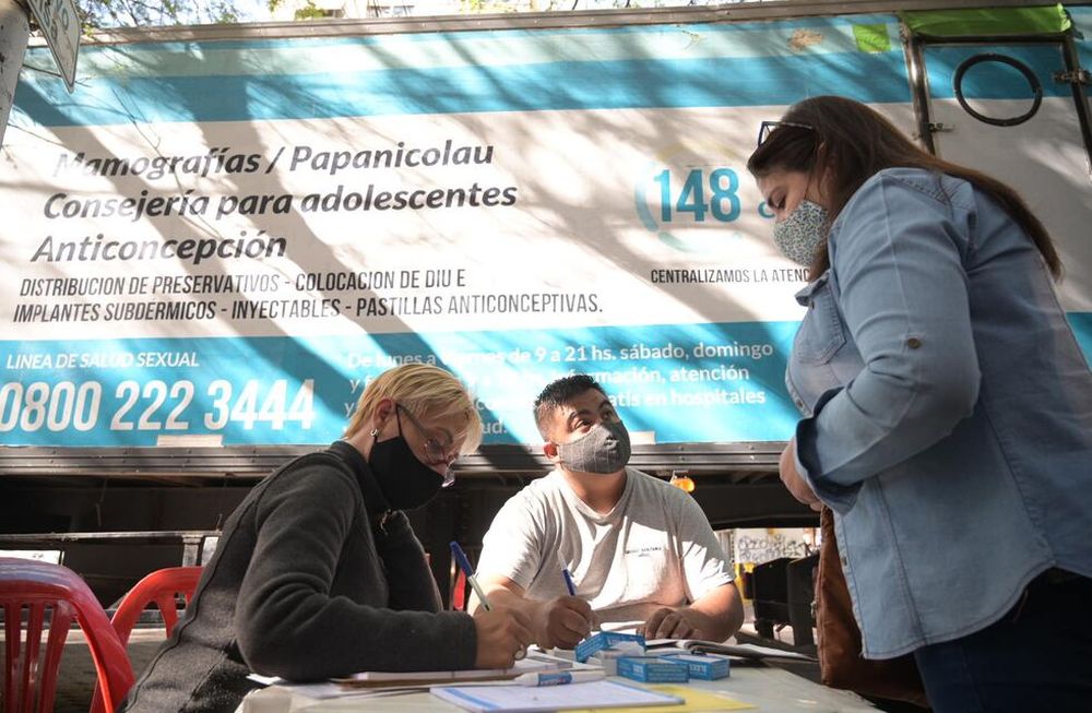 Profesionales de la salud realizarán papanicolaus, test de VPH, mamografías, consejería y entrega de métodos anticonceptivos orales. Foto: Gentileza