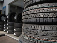La fábrica Pirelli suspende su producción por la caída de ventas