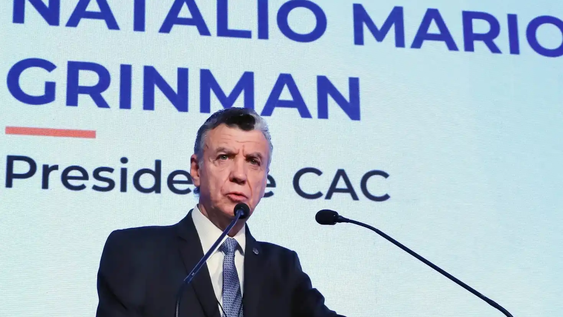 El presidente de la Cámara de Comercio habló del cierre de empresas y dijo: Si ese es el precio, lo acepto.