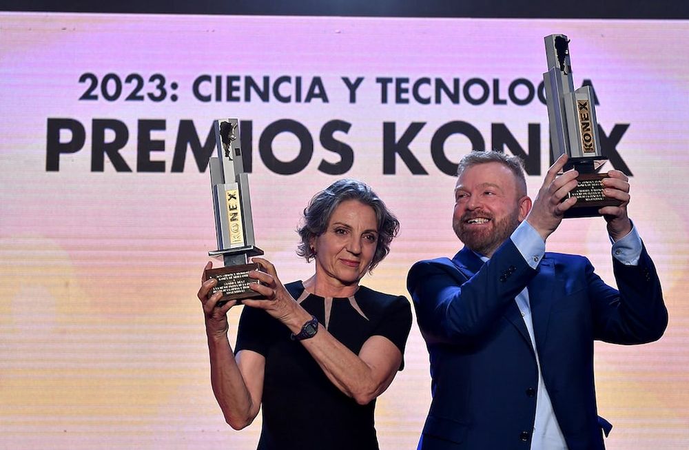 Científicos que se destacaron durante la última década fueron galardonados con los Premios Konex 2023 en la quinta entrega destinada a la Ciencia y Tecnología. (Télam)