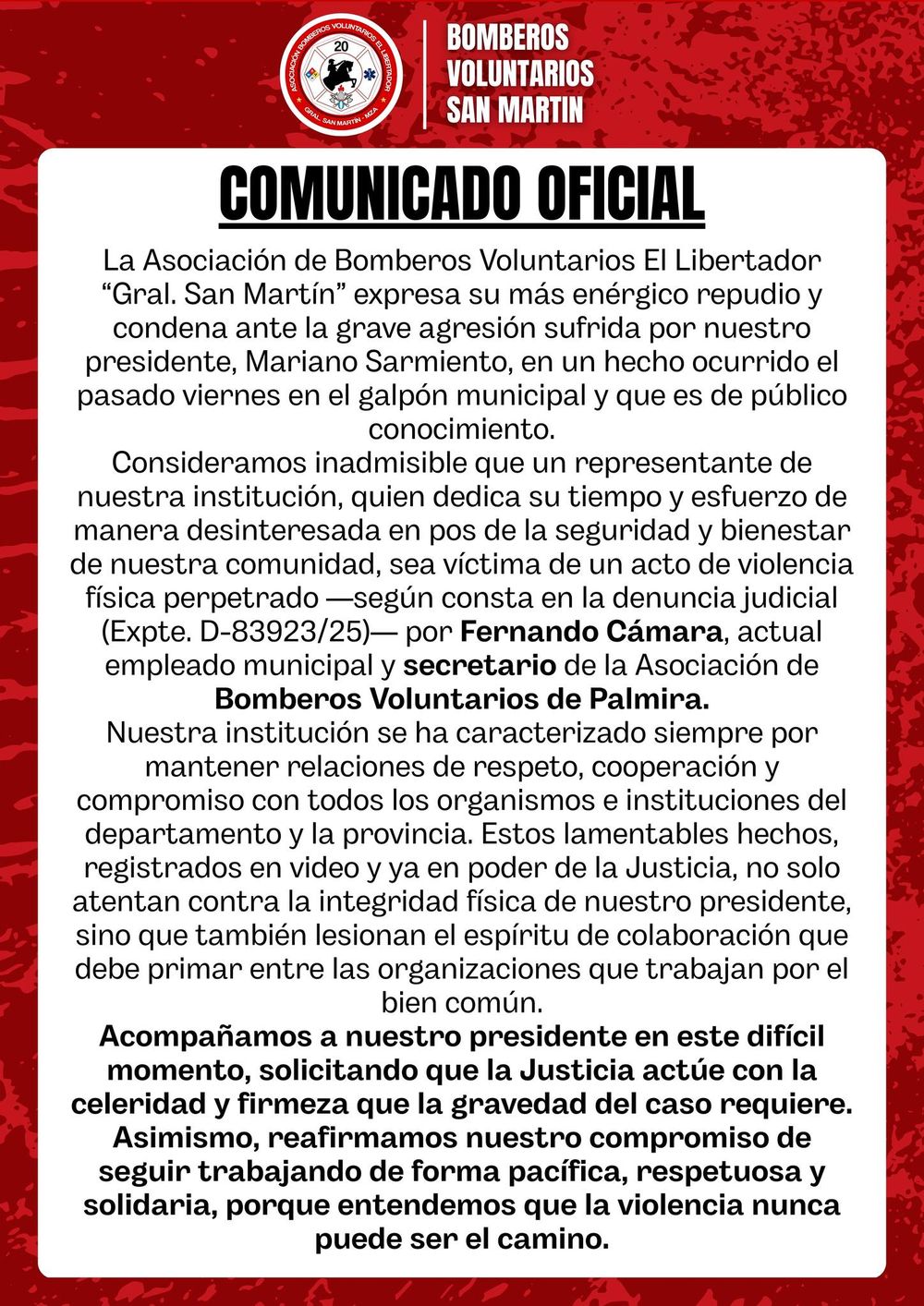 El presidente de Bomberos Voluntarios San Martín y el secretario de Bomberos Voluntarios Palmira protagonizaron una pelea, que quedó registrada en imágenes