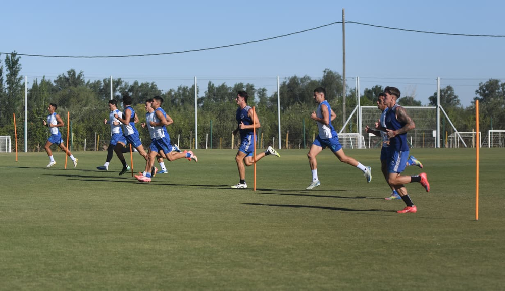 El entrenamiento del Tomba en el predio de Coquimbito.