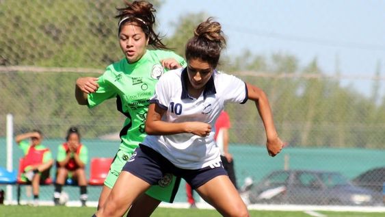 Goleada e Las Pumas sobre Fadep por 5-1, en la fecha 13. Por el momento lidera la zona B, aunque hay que esperar cómo resuelve Godoy Cruz A sus tres partidos postergados. /Prensa Las Pumas