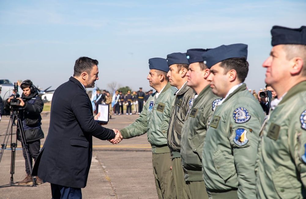 Luis Petri afirmó que está orgulloso de las Fuerzas Armadas Argentinas.