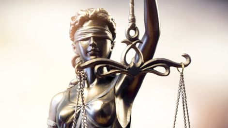 Hay más injusticias, solo que la gente sumisa ve que nadie los defiende, y ya no reclama.