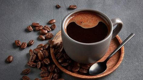 Tomar café apenas despiertos trae ventajas y también advertencias que conviene conocer para tomar decisiones.