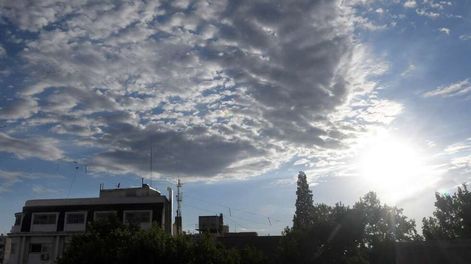 Pronóstico: inicio de semana con humedad, calor, algunas nubes y lluvias hacia la noche en Mendoza