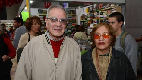 Andrés Cáceres presentó  “En su tinta”