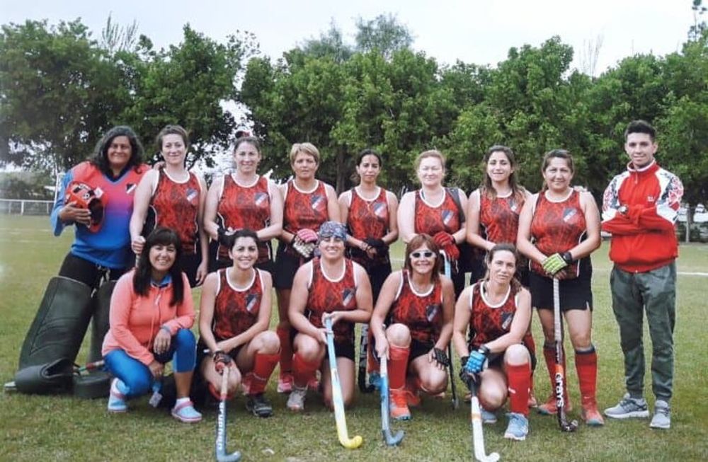 Hockey Césped: Deportivo Maipú levantó la Copa de Cobre