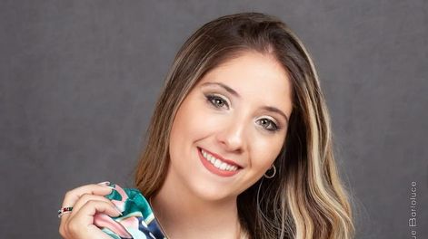 Celeste Rocamora es la&nbsp; Reina de la Vendimia 2025 de Rivadavia. Foto: Gentileza Municipalidad de Rivadavia.