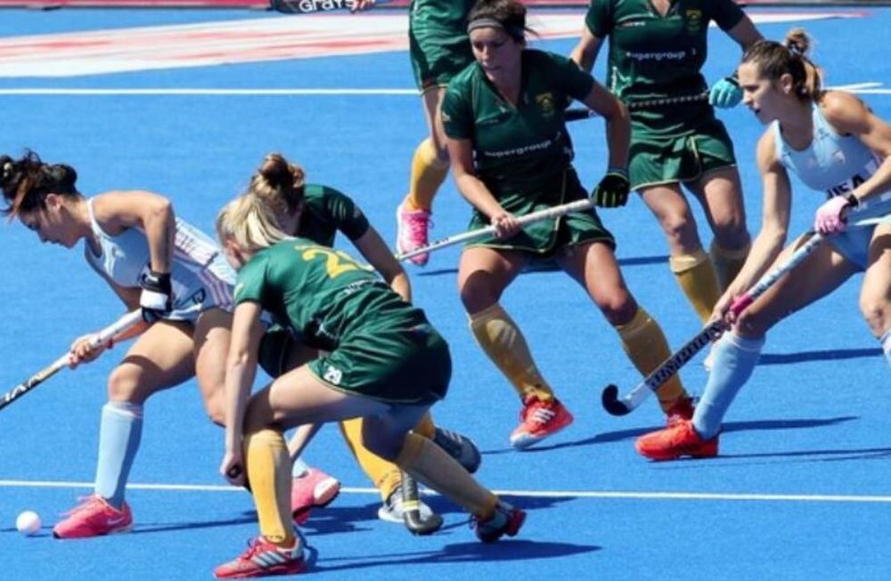Las Leonas empataron contra Sudáfrica, terminaron segundas y clasificaron a los octavos