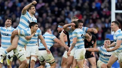 El festejo argentino por el segundo triunfo de la historia ante Inglaterra en Londres. Foto: AP