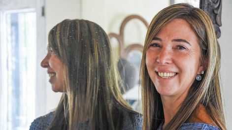 Laura Yofe aunque es correntina de nacimiento se siente mendocina. Foto: Mariana Villa / Los Andes