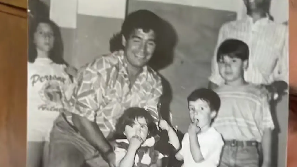 La foto del influencer con Diego Maradona.
