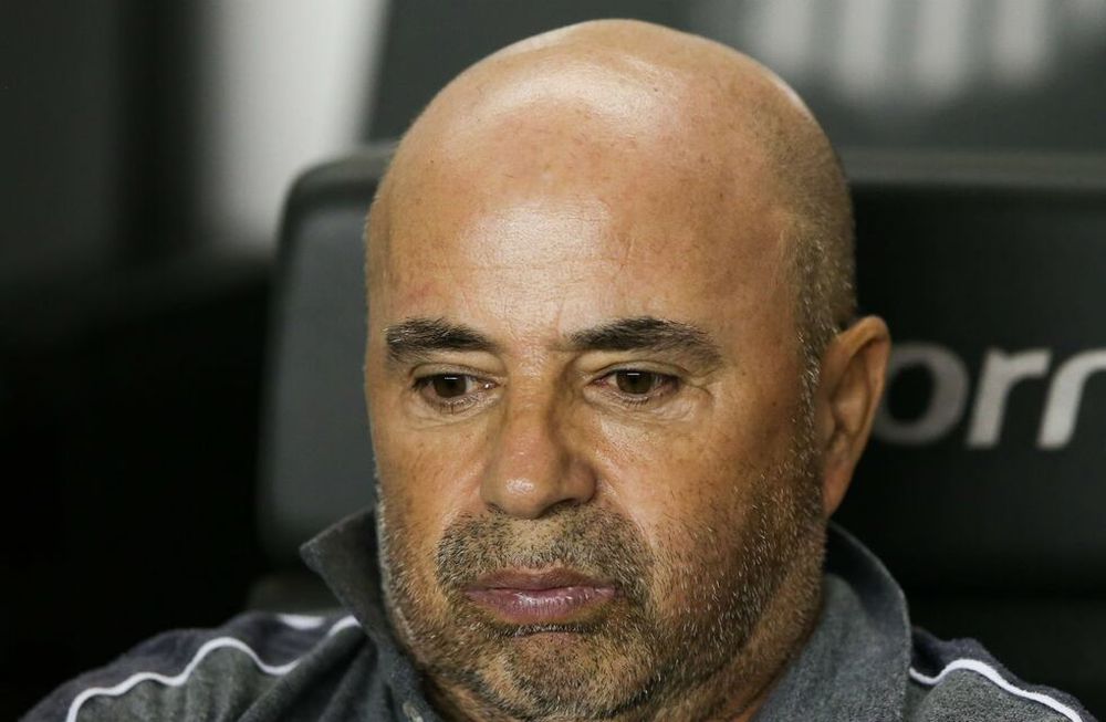 El presidente del Santos rompió el silencio y reventó a Sampaoli