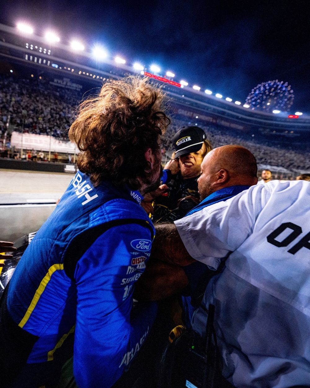 Caos en NASCAR.
