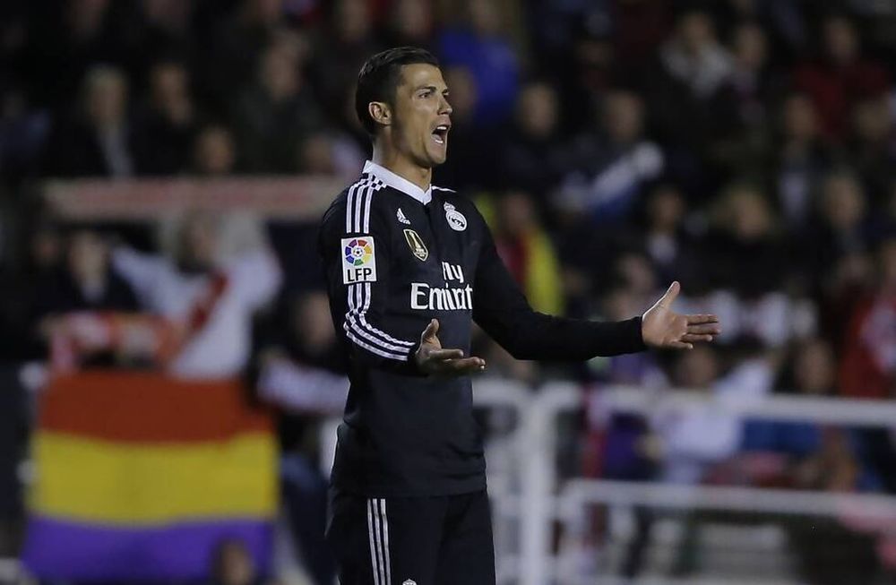 A Cristiano Ronaldo le retiraron la tarjeta amarilla y podrá jugar ante el Eibar
