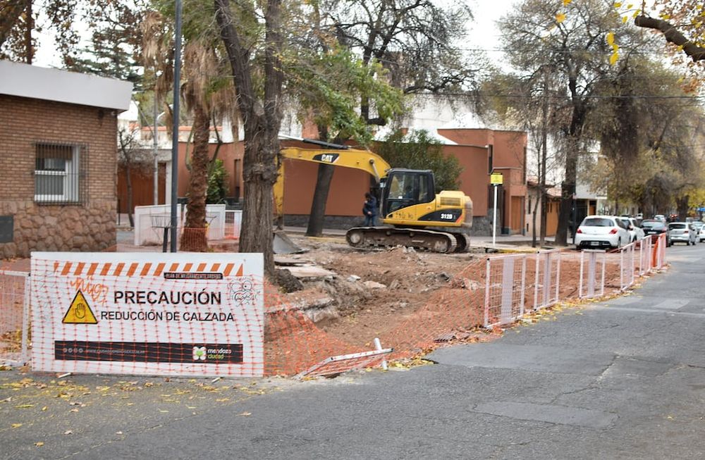 La Ciudad comenzó obras de infraestructura en el cruce de Olascoaga y Rufino Ortega