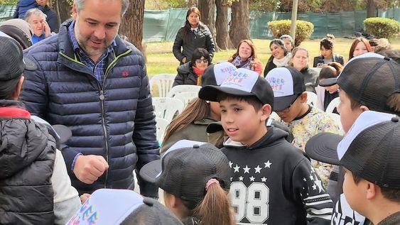 Stevenato abrió las puertas de un nuevo espacio tecnológico para niños
