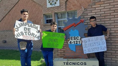 Los Andes | Renzo Marino, Santos Scapellato y Guido Lobo son alumnos de primer año de la escuela Técnicos Mendocinos de Guaymallén. Escribieron un ensayo que los lleva a la instancia final de la Olimpiada Nacional de Historia.