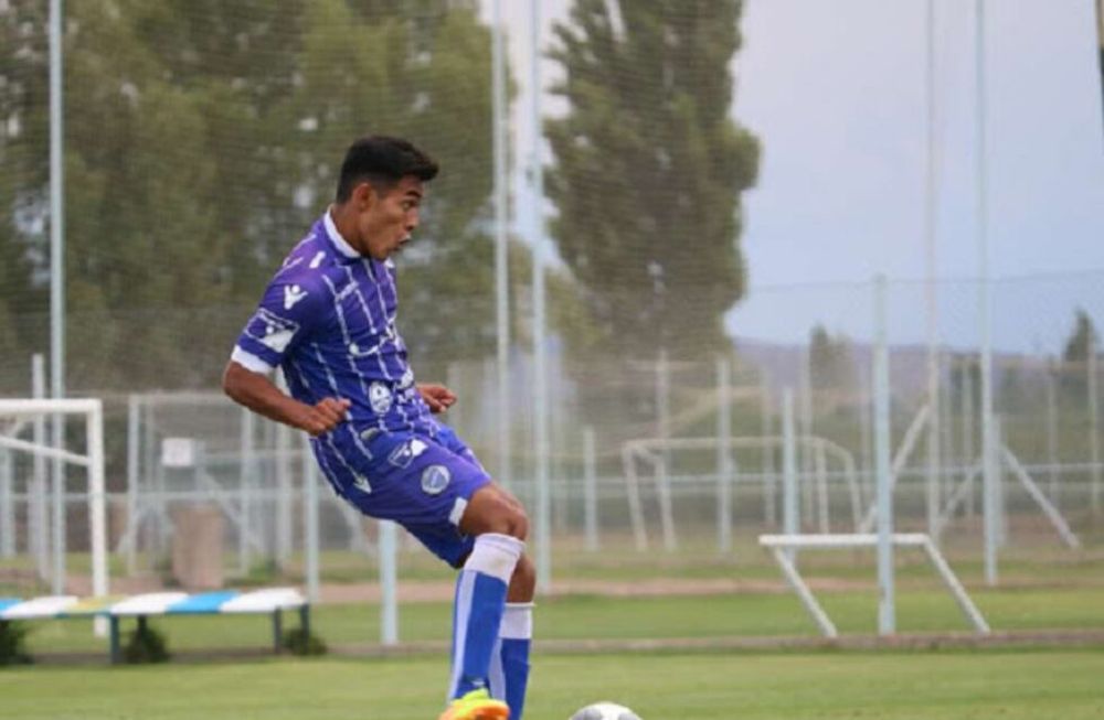 El jugador puntano Marcelo Freites es uno de los casos de Covid-19 en el Tomba y habría estado en su localidad, Unión, y habría cruzado en forma ilegal. / Gentileza.