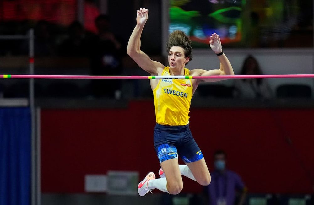 Armand Duplantis, sueco de 22 años, y una jornada histórica para su carrera. (AP / Archivo)