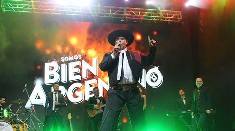 El Chaqueño Palavecino fue la gran sorpresa de la noche. - Nicolás Guevara / Los Andes