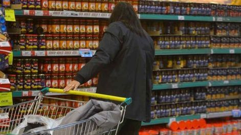 La Tarjeta Alimentar permite comprar todo tipo de alimentos. (José Hernández / Archivo)
