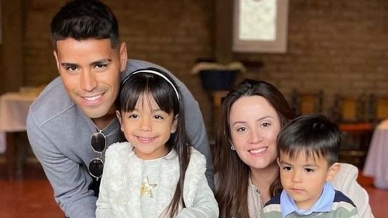La esposa de Gerónimo Poblete y sus dos hijos lograron salir de Jarkov.
