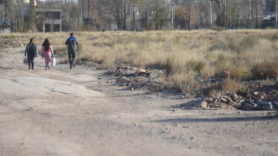 Terrenos detrás del barrio Namuncurá ubicado en calle Anchorena de Luján donde algunas personas intentaron usurparlo hace unos días. José Gutiérrez