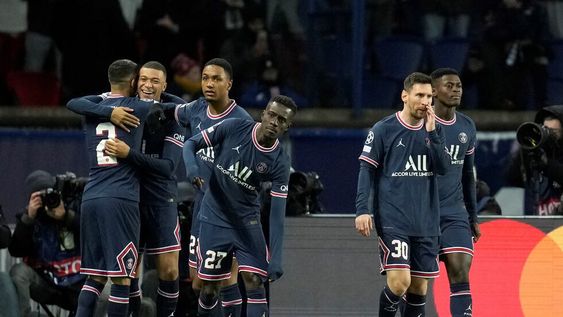 El argentino volvió a convertir en la Champions League / AP.