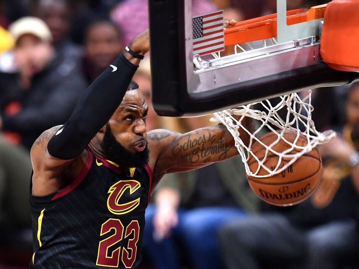 La increíble volcada de LeBron James al mejor estilo Juego de la Estrellas