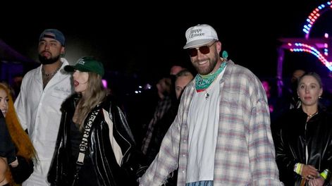 Taylor Swift y su novio Travis Kelce en la última edición de Coachella. - Imagen web