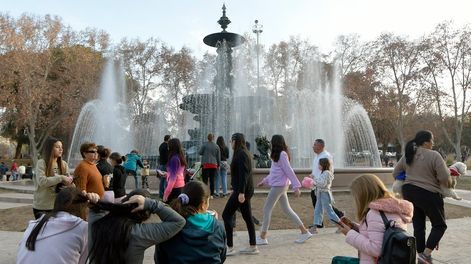 El invierno da tregua en Mendoza justo a tiempo para el inicio del receso escolar. 