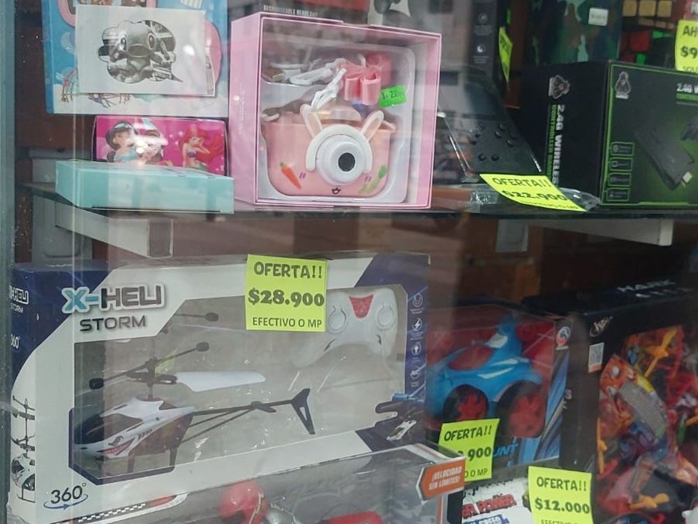 Día del Niño: se mantienen los precios de los regalos, pero no las ventas. Foto: Los Andes.