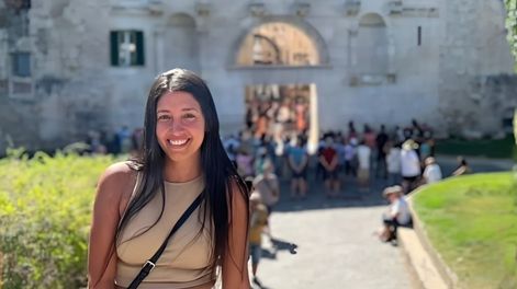 Al llegar al país oceánico, se instaló primero en Sídney. Allí trabajó como moza hasta que la pandemia la impulsó a buscar empleo como arquitecta.