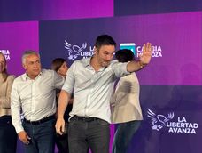 El ministro de Defensa sostuvo que la secretaria general de la Presidencia fue clave en el armado electoral, pero reconoció el aporte del gobernador Alfredo Cornejo al resultado que la alianza obtuvo en Mendoza.