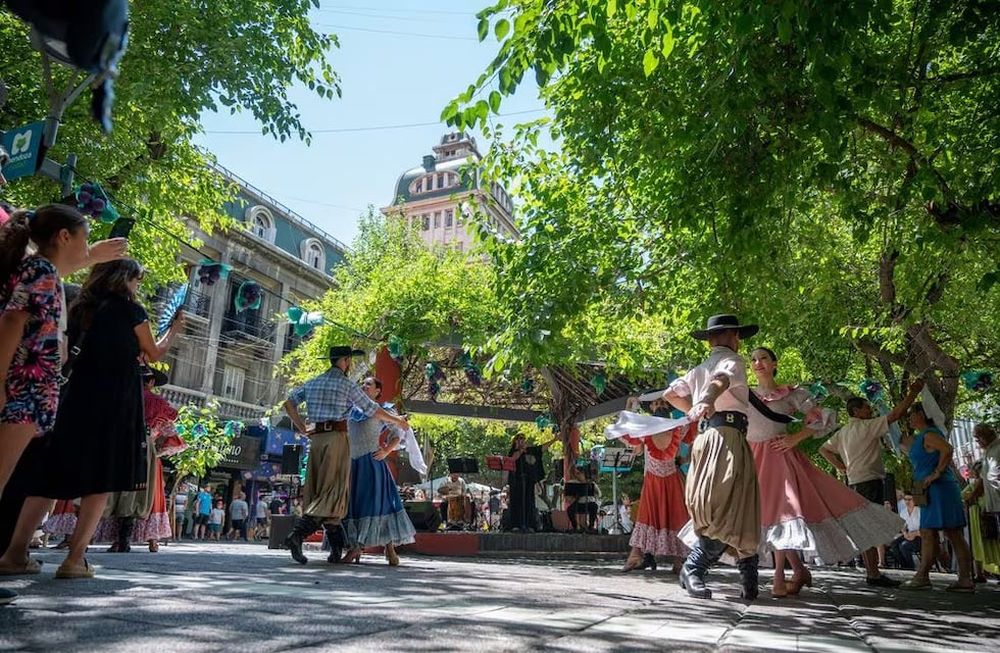 La poco conocida historia de “Zamba de mi esperanza”, un himno del folclore con raíces en Mendoza