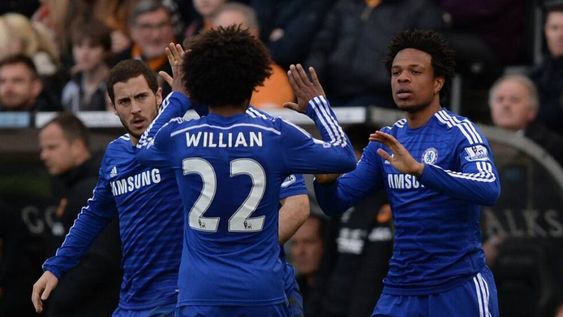 Chelsea ganó y lleva seis puntos de ventaja