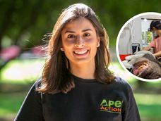 Agustina Tapia, mendocina que trabaja con grandes simios en África.