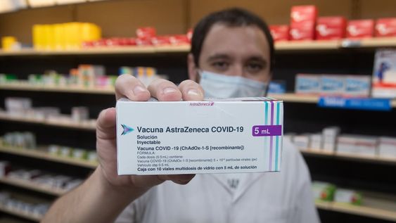 Comenzó la vacunación en las farmacias de Mendoza, pese a que aún no hay anuncio oficialJuan Pesci Farmaceutico de Farmacia La PiramideFoto: Ignacio Blanco / Los Andes