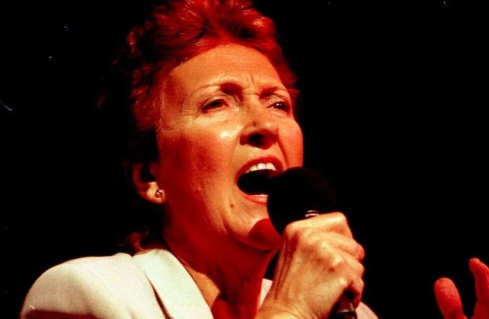 La cantante falleció a sus 88 años.