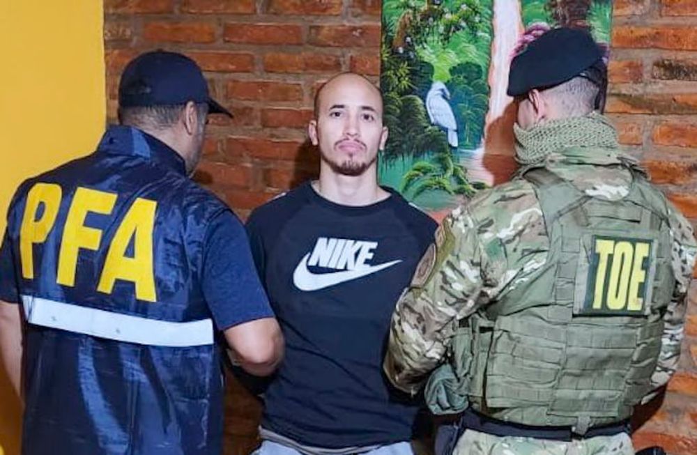El hombre considerado como jefe de los sicarios de una importante banda narco de Rosario, Mauricio Caníbal Laferrara, fue recapturado en la localidad santafesina de Andino. FOTO NA.