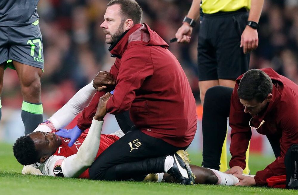 La escalofriante lesión de un jugador del Arsenal