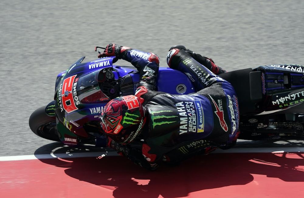 El piloto de Yamaha logró su cuarta pole position consecutiva en MotoGP. Bagnaia y Zarco completaron el Top 3 en Mugello.