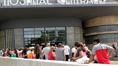 Los Andes | El centro de trasplantes estará ubicado en el segundo piso del hospital Central, en la esquina de Salta y Alem, de Ciudad. Foto: Los AndesFoto: Orlando Pelichotti